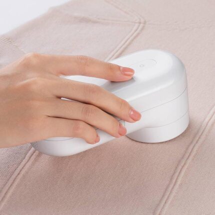 Electric Lint Remover – Battery-Powered Fabric Shaver for Sweaters, Coats & Upholstery